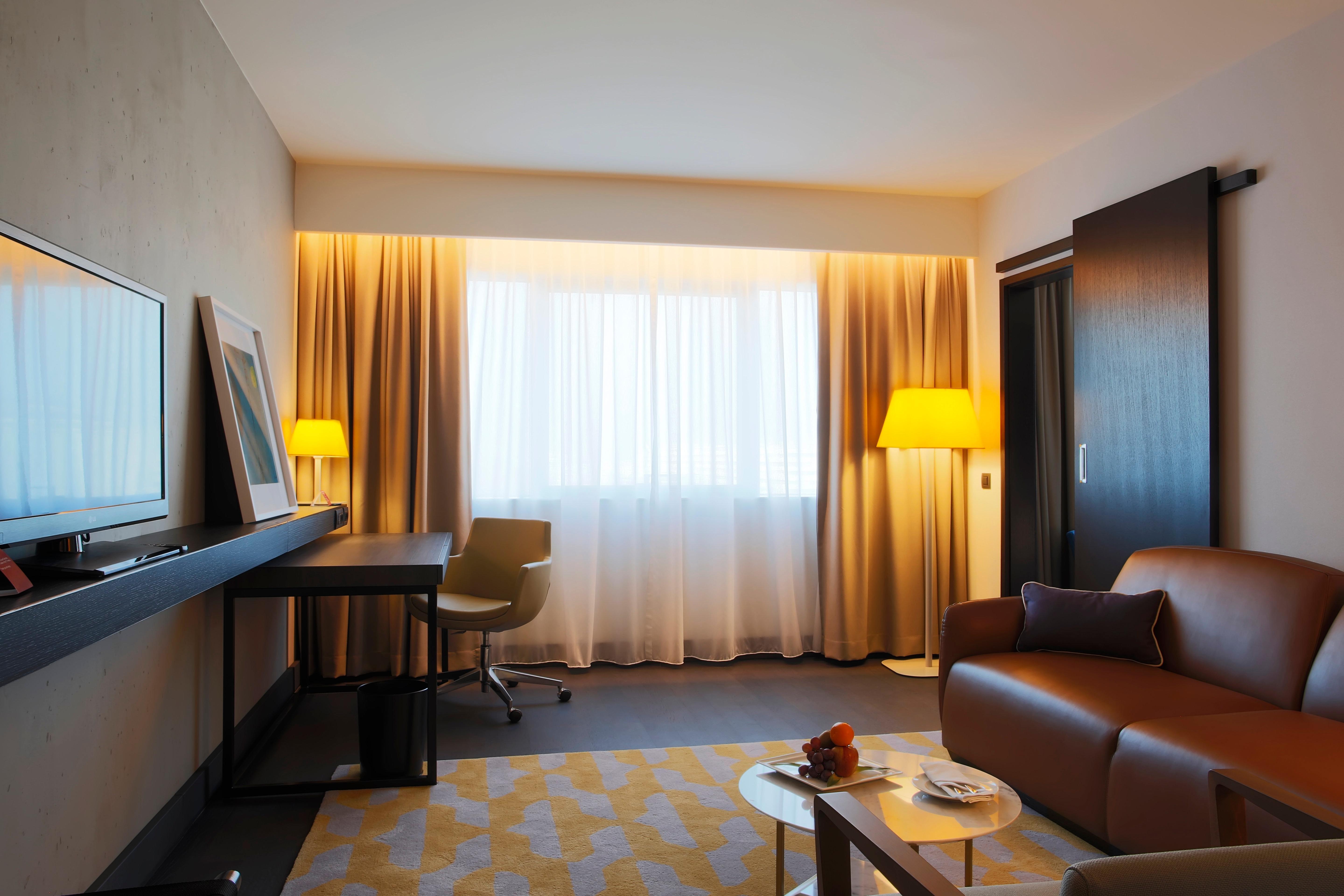 Crowne Plaza Belgrade By Ihg Otel Dış mekan fotoğraf