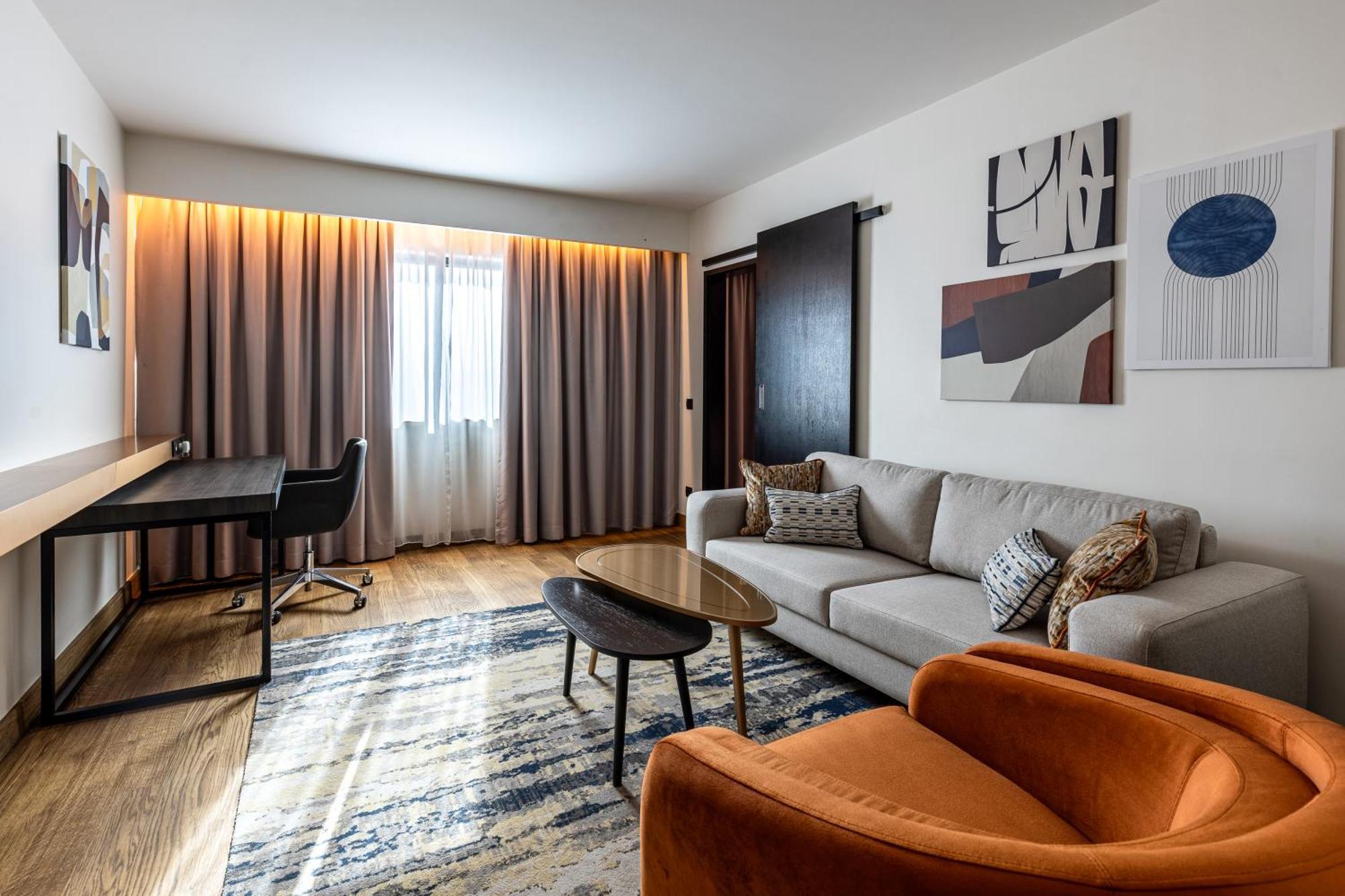 Crowne Plaza Belgrade By Ihg Otel Dış mekan fotoğraf